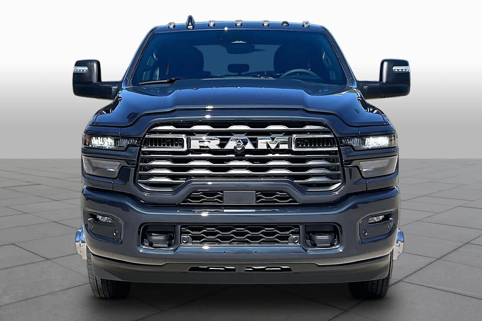 New 2027 RAM 3500 Big Horn AWD/4WD image 3