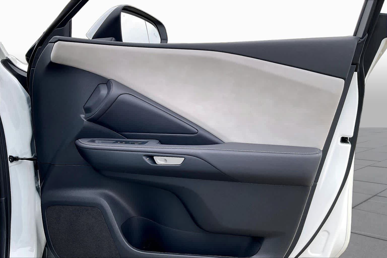Used 2024 Lexus TX 350 FWD w/ Technology Package image 19