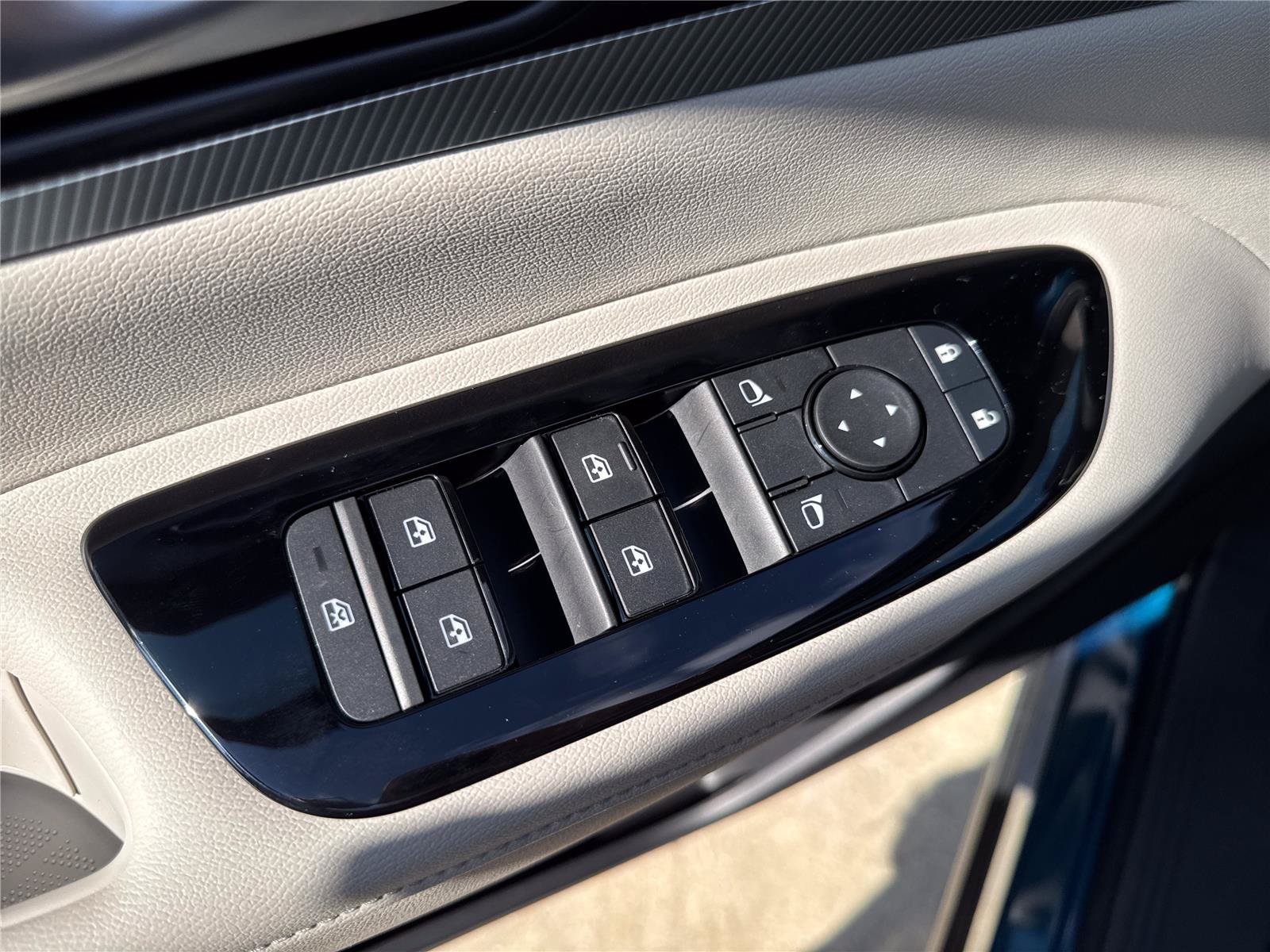New 2026 Nissan Murano SL AWD/4WD image 18