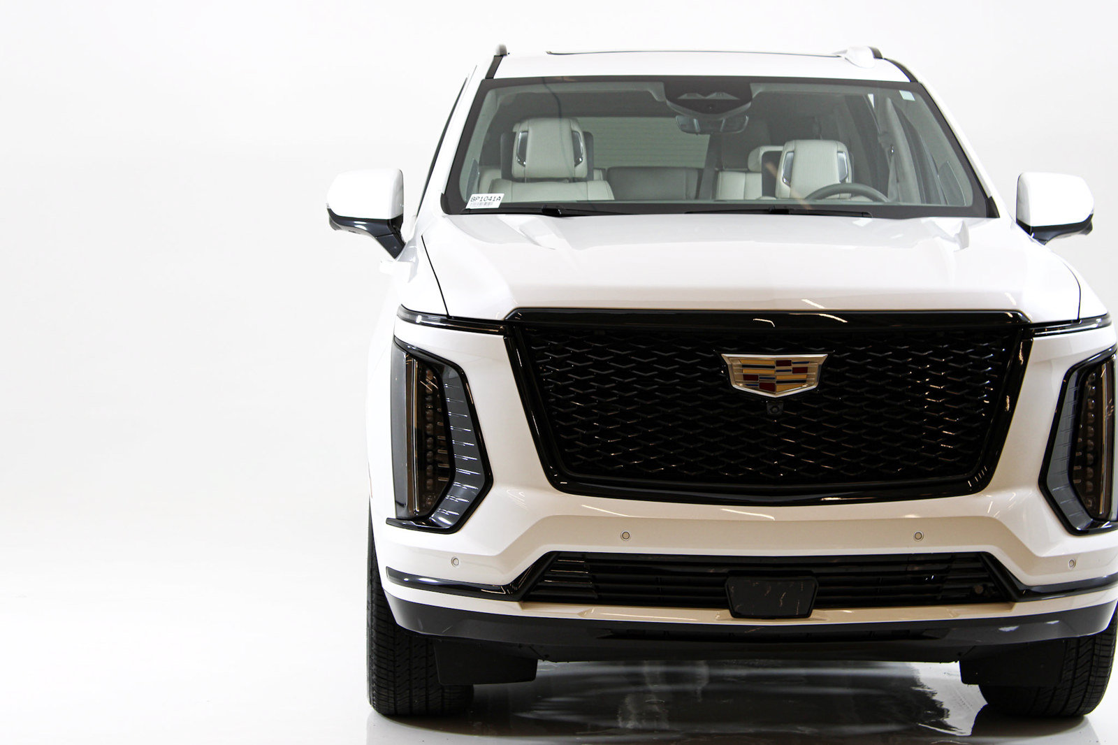 Used 2025 Cadillac Escalade ESV Sport Platinum RWD image 10