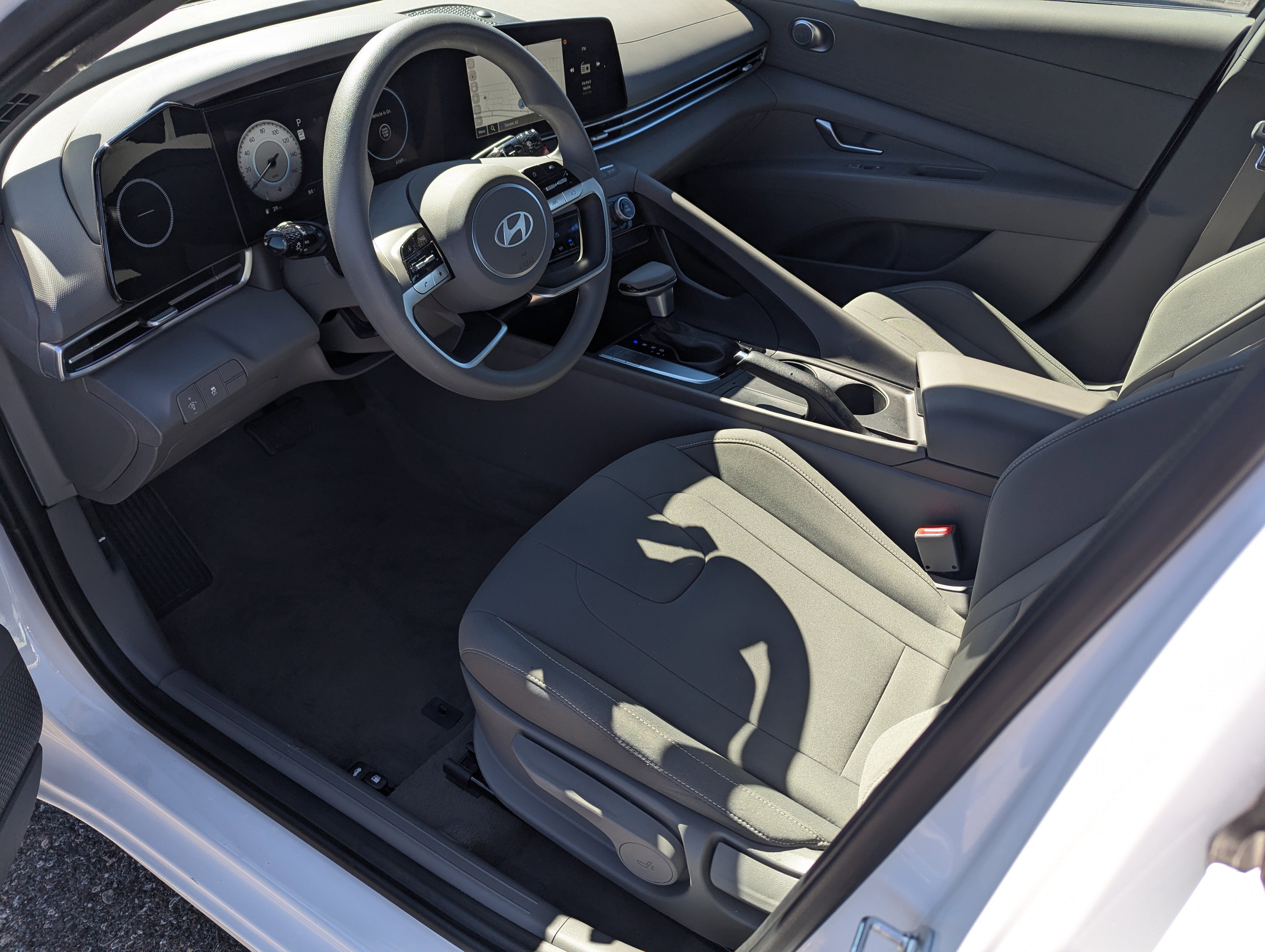 Certified 2024 Hyundai Elantra SEL image 9