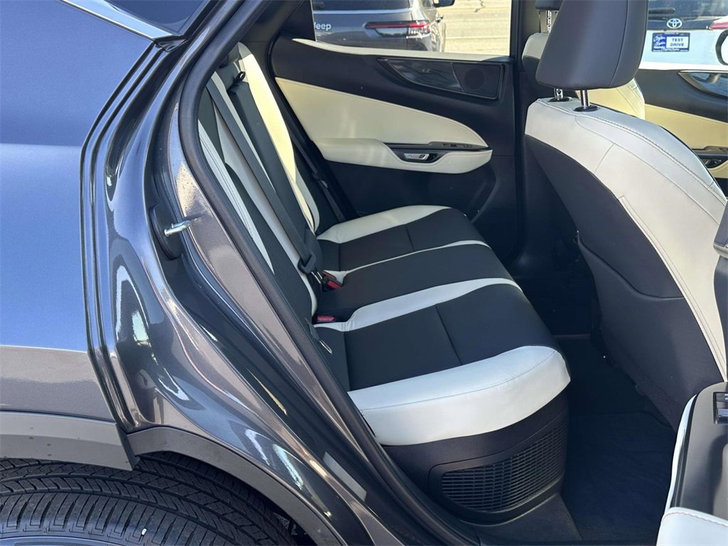 Used 2024 Lexus NX 350h AWD w/ Premium Package image 7