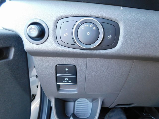New 2025 Ford Transit 250 148 Medium Roof image 24