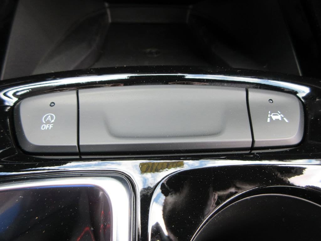 New 2026 Chevrolet Trax RS w/ Sunroof Package FWD image 29