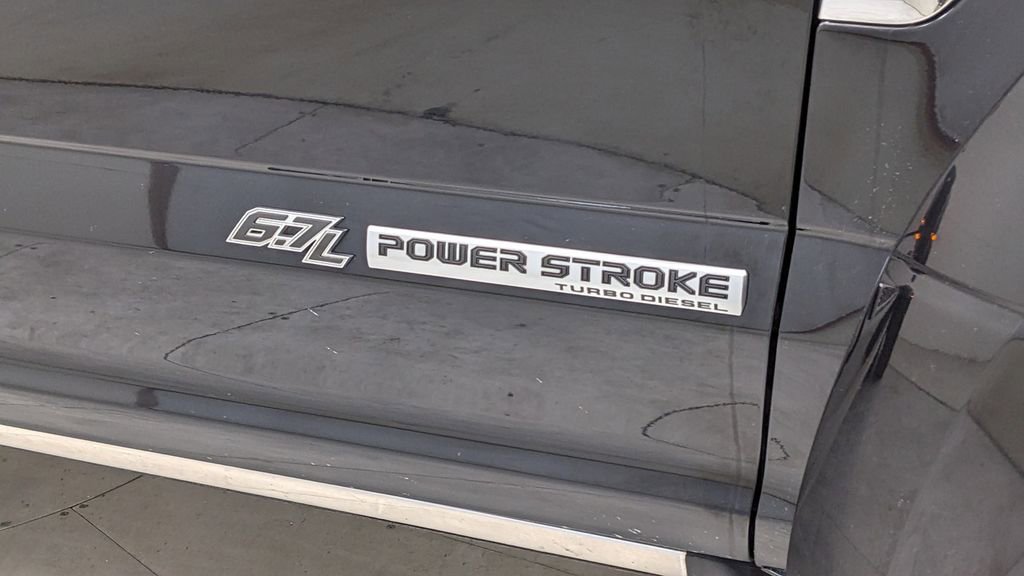 Certified 2019 Ford F450 Platinum w/ Platinum Ultimate Package image 43