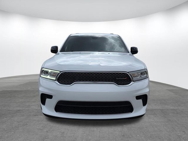 Used 2023 Dodge Durango SXT image 2