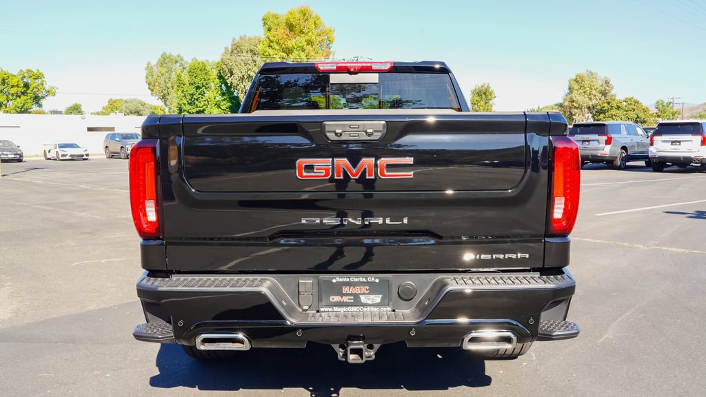 New 2026 GMC Sierra 1500 Denali AWD/4WD image 9