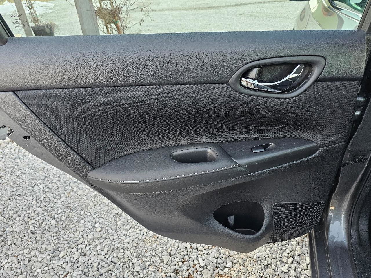 Used 2019 Nissan Sentra S w/ Appearance Package image 17