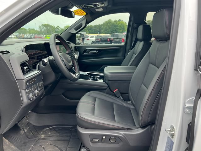 Used 2026 Chevrolet Tahoe RST w/ RST Capability Package AWD/4WD image 3
