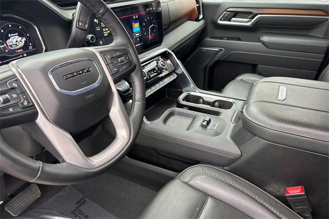 Used 2025 GMC Sierra 2500 Denali image 10