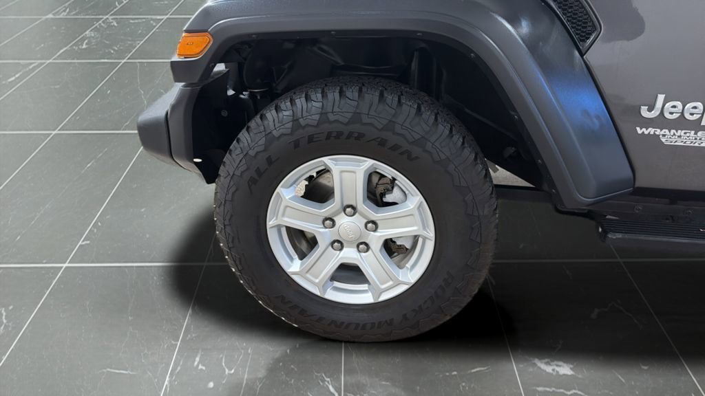 Used 2020 Jeep Wrangler Unlimited Sport S AWD/4WD image 32