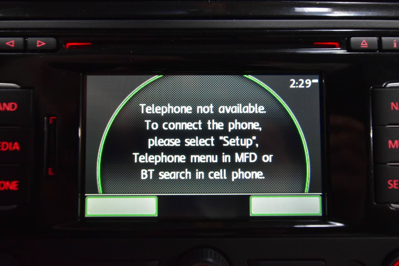 Used 2015 Volkswagen Beetle 1.8T Classic FWD image 20