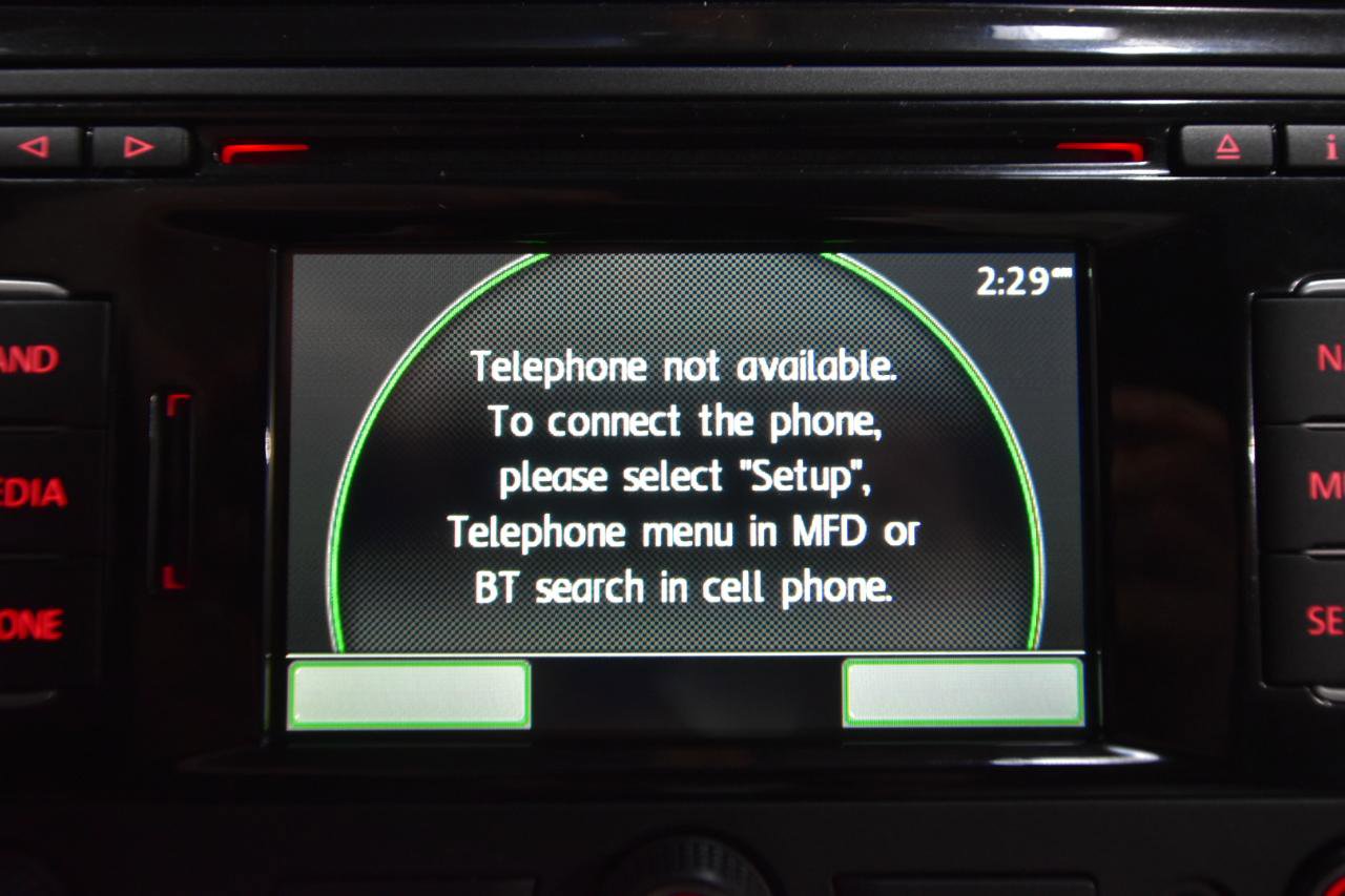 Used 2015 Volkswagen Beetle 1.8T Classic FWD image 20
