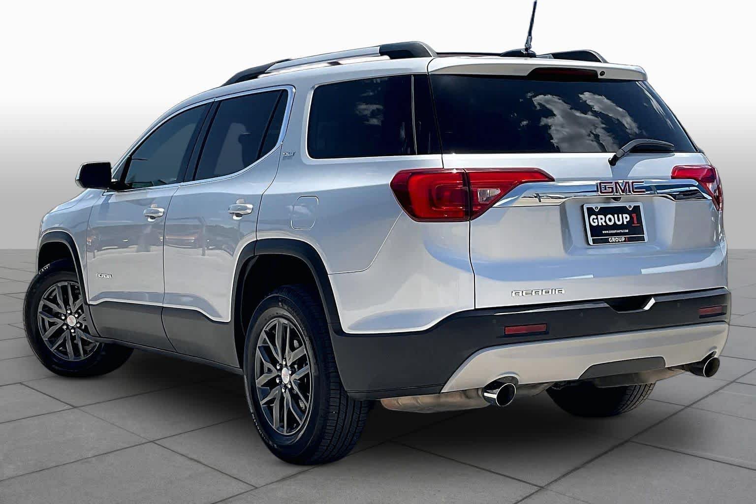 Used 2018 GMC Acadia SLT FWD image 11