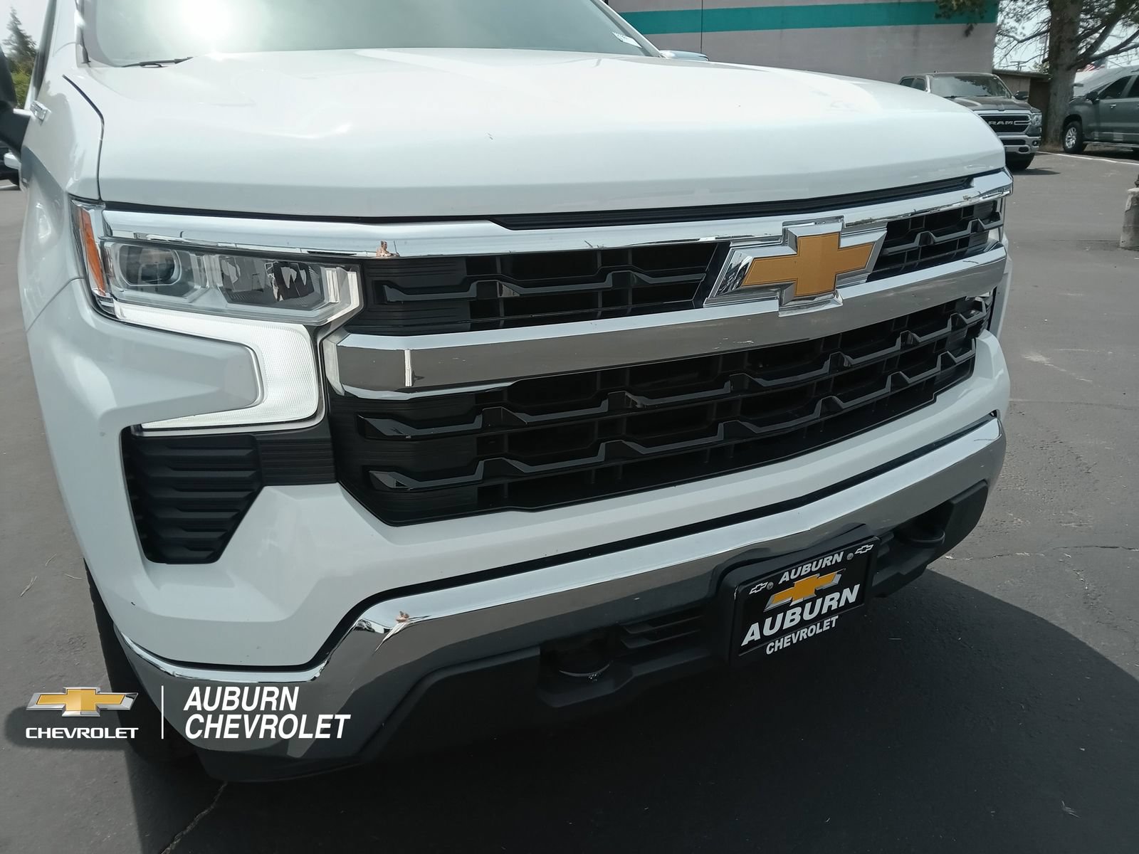 Certified 2023 Chevrolet Silverado 1500 LT w/ Protection Package AWD/4WD image 24
