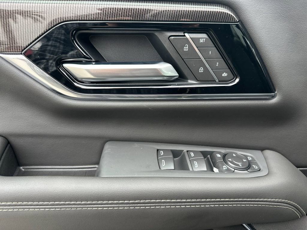New 2026 GMC Yukon Elevation w/ LPO, Floor Liner Package image 10
