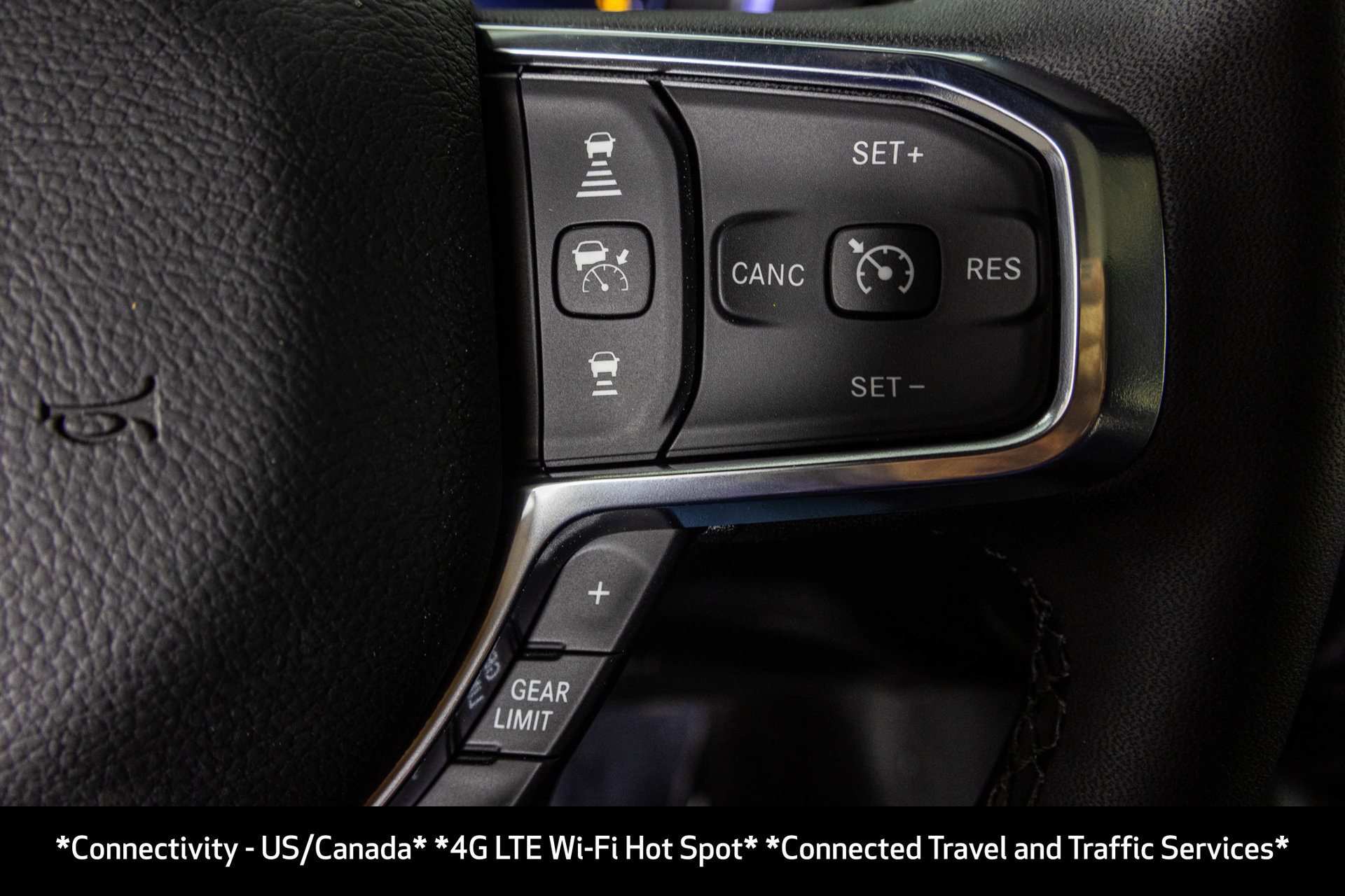 New 2026 RAM 2500 Laramie AWD/4WD image 36
