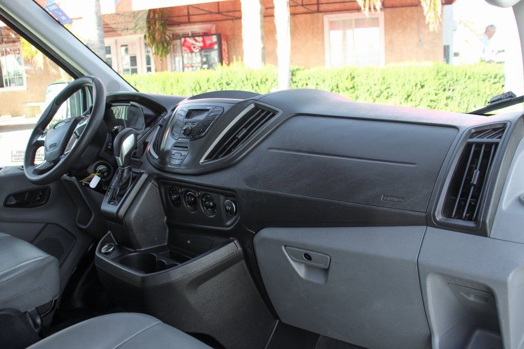 Used 2019 Ford Transit 350 XL image 36