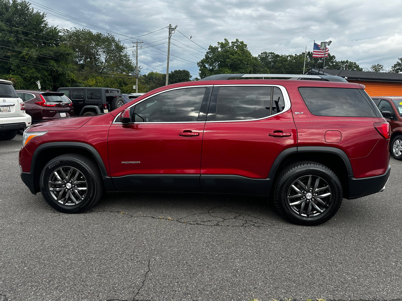 Used 2019 GMC Acadia SLT image 8