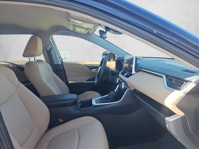 Certified 2025 Toyota RAV4 XLE AWD/4WD image 16