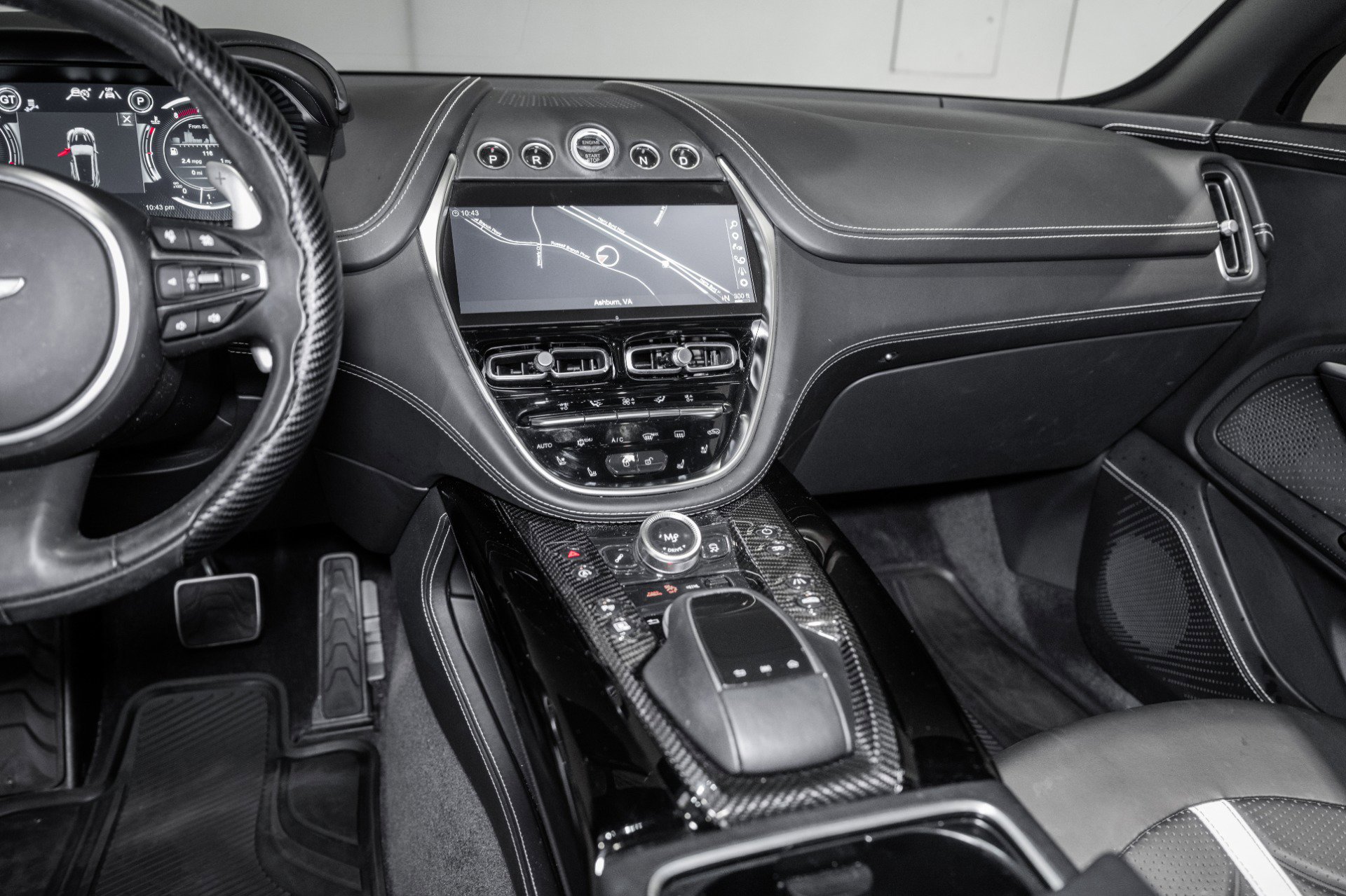 Used 2023 Aston Martin DBX 707 image 26