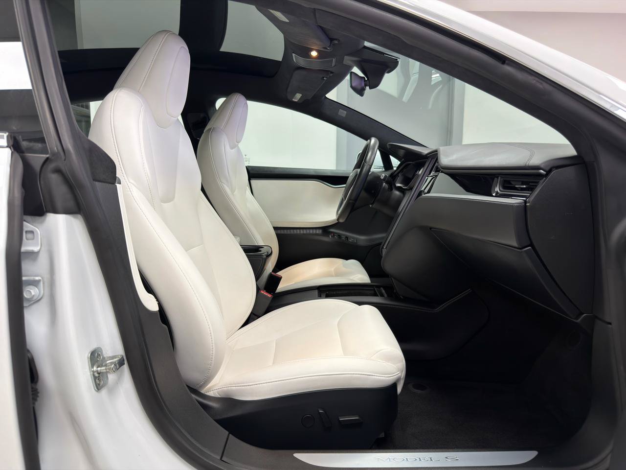 Used 2020 Tesla Model S AWD image 10
