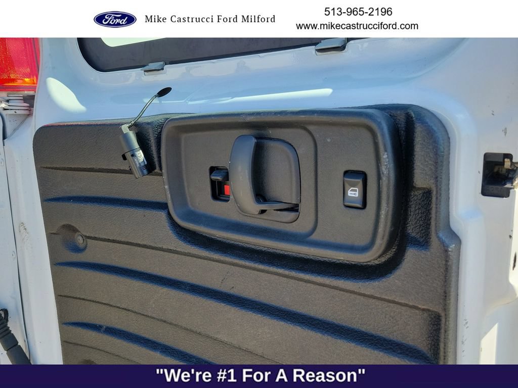Used 2017 GMC Savana 2500 RWD image 15