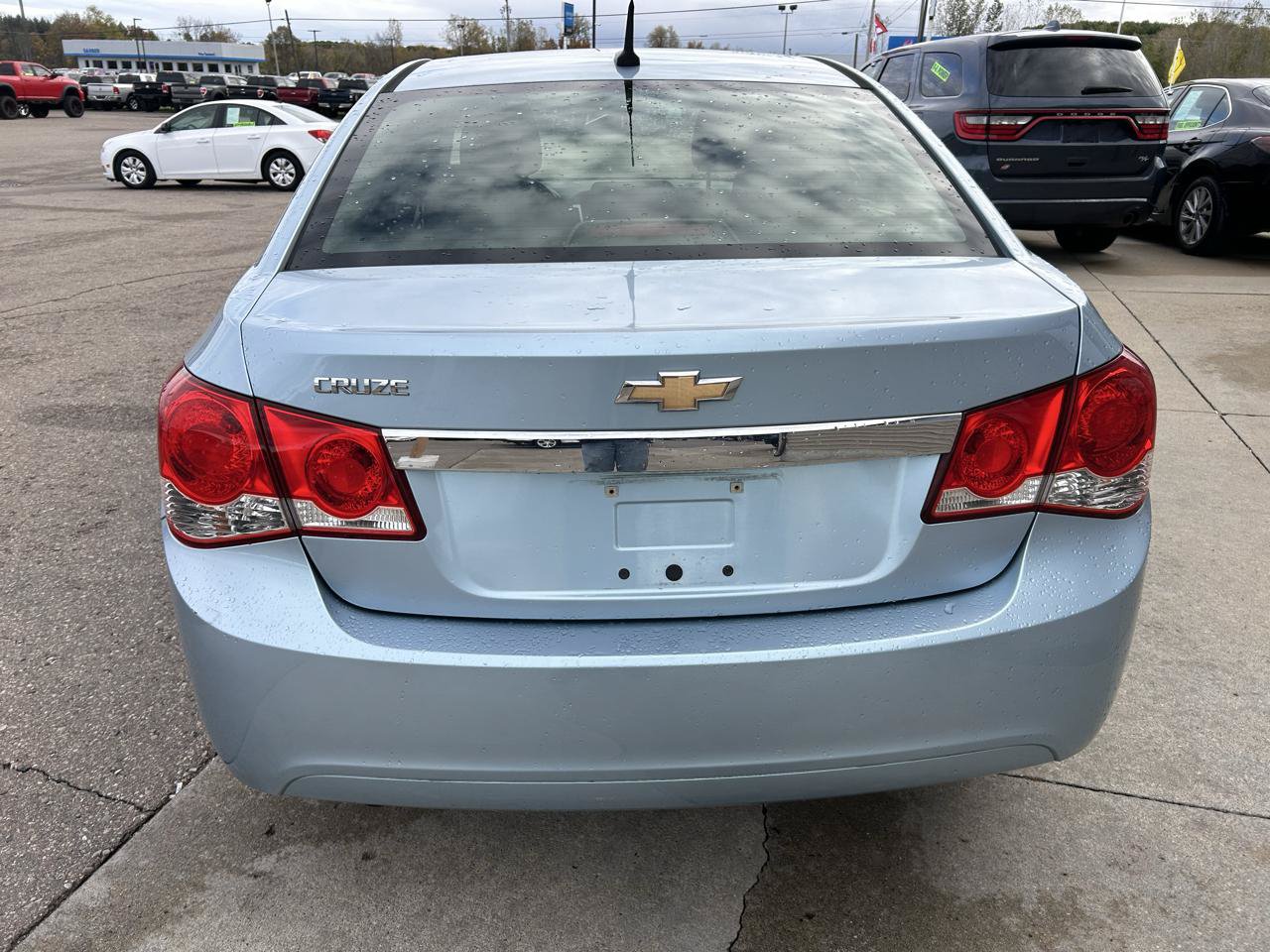 Used 2011 Chevrolet Cruze LS w/ Connectivity Package FWD image 6