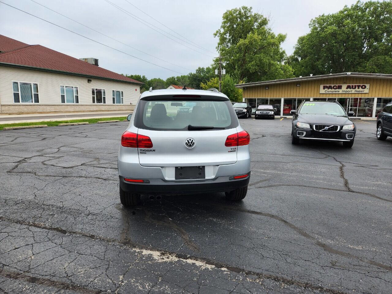 Used 2018 Volkswagen Tiguan Limited w/ Premium Package image 5