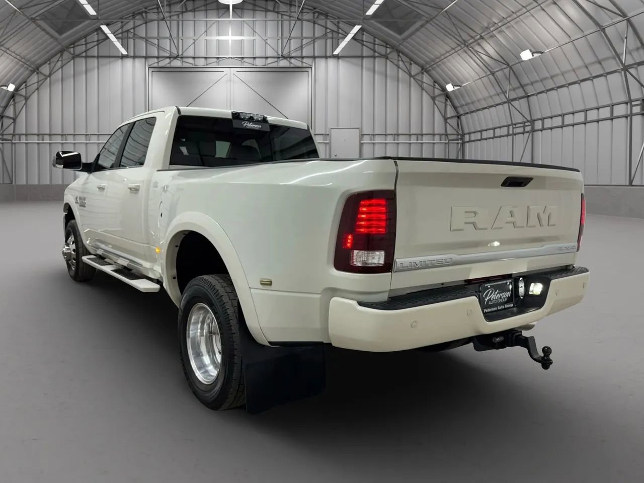 Used 2018 RAM 3500 Laramie Longhorn AWD/4WD image 4