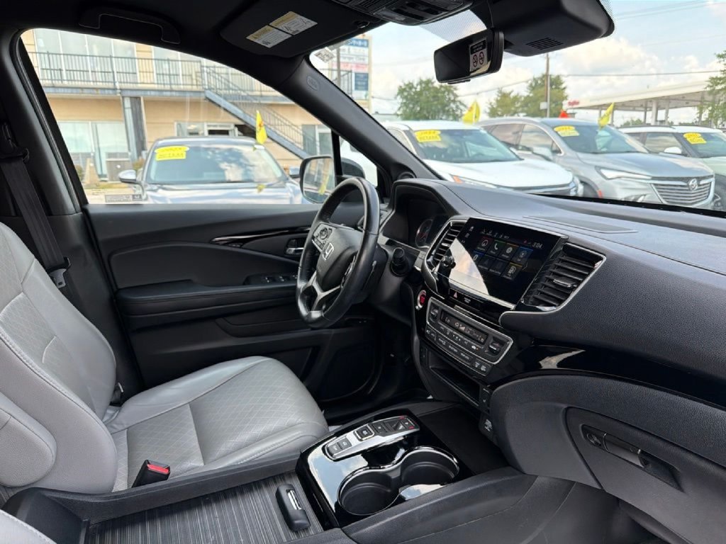 Used 2021 Honda Passport Touring image 13