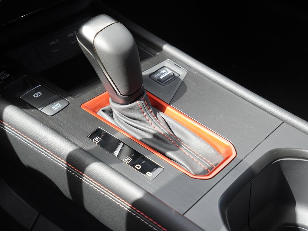 New 2026 Nissan Kicks SR FWD image 13