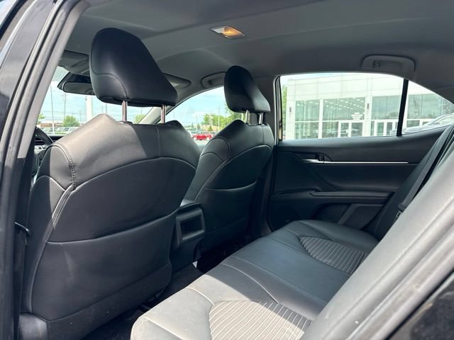 Used 2019 Toyota Camry SE FWD image 26