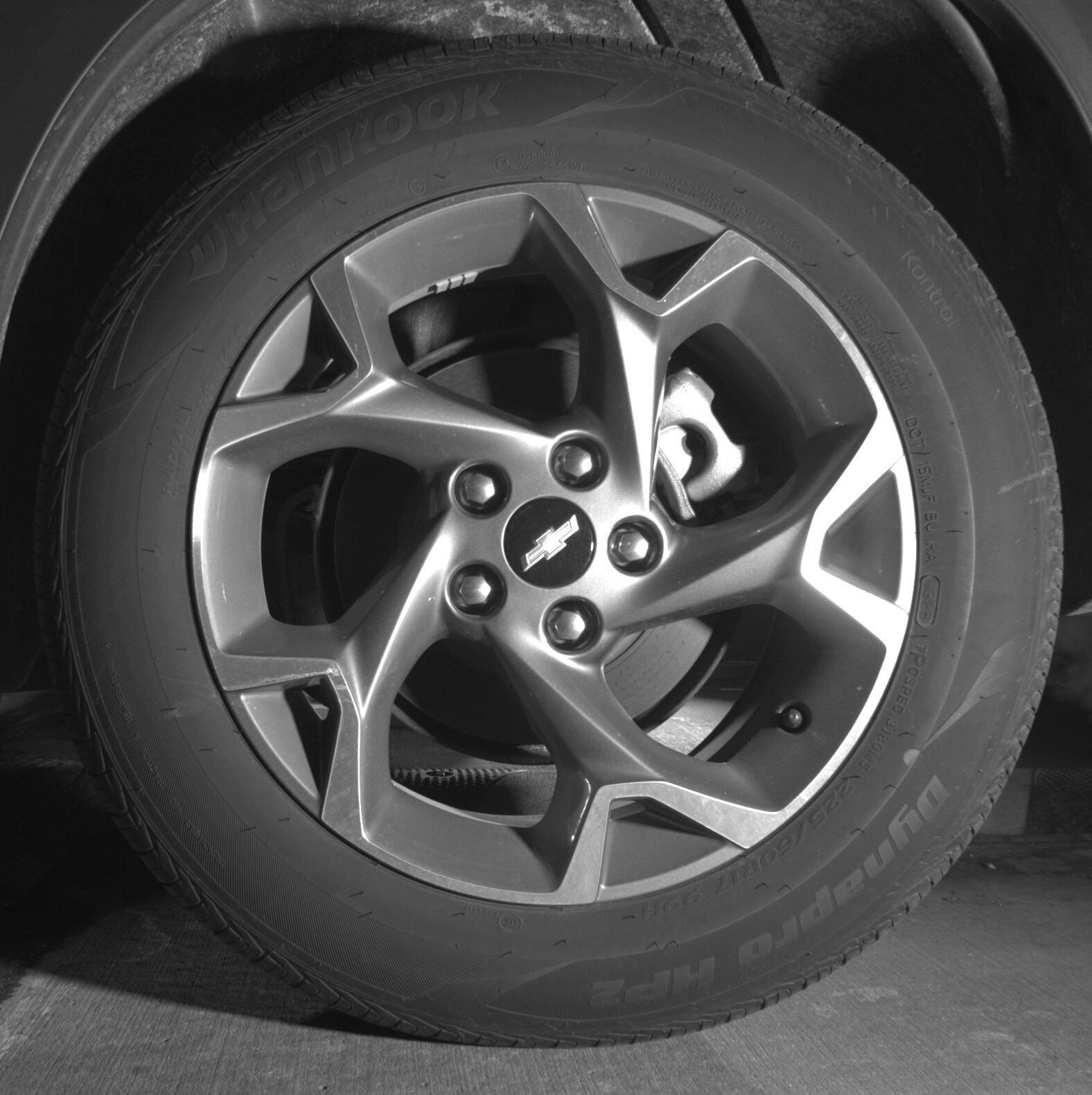 Used 2025 Chevrolet Trax LT FWD image 11