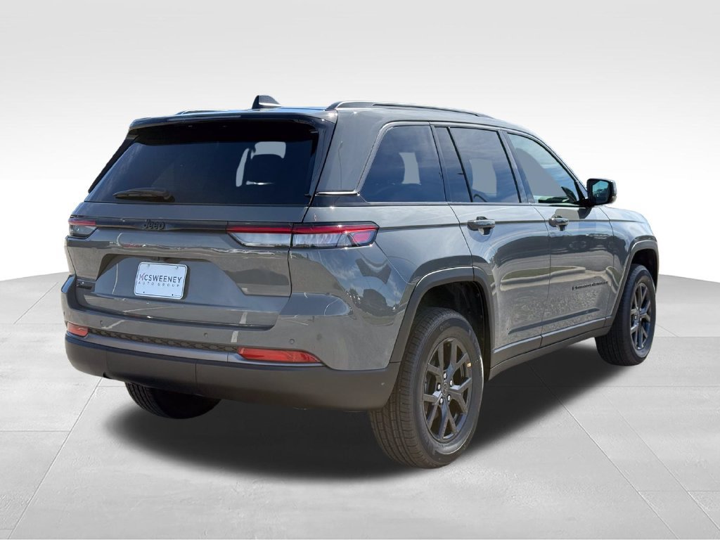 New 2027 Jeep Grand Cherokee Altitude RWD image 27