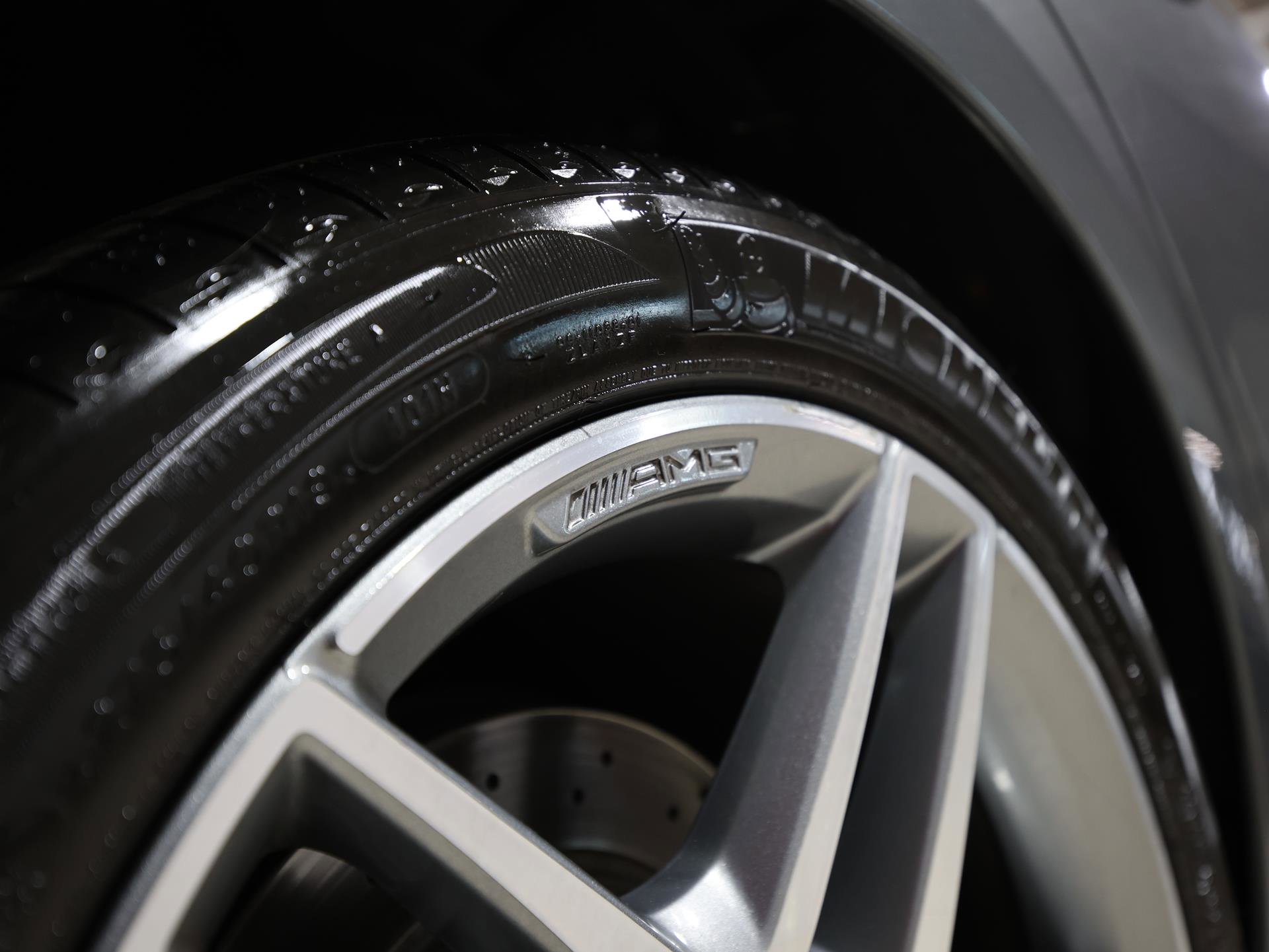 Used 2016 Mercedes-Benz S 550 4MATIC Sedan image 33