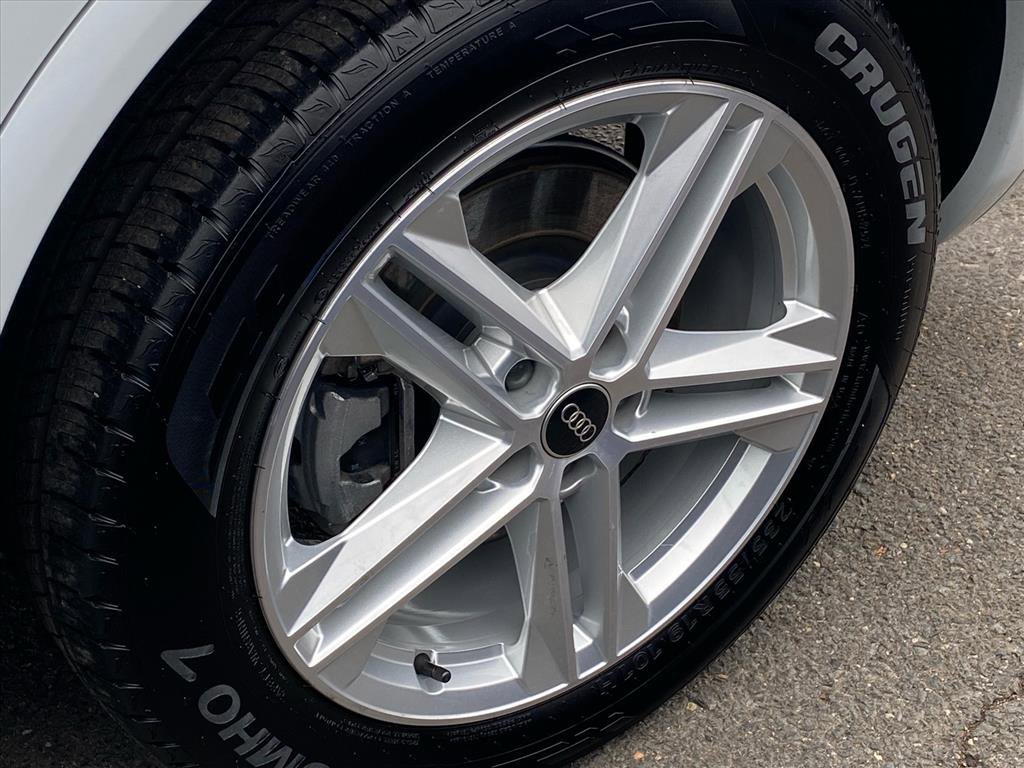 Used 2024 Audi Q5 e Premium Plus w/ Premium Plus Package image 23