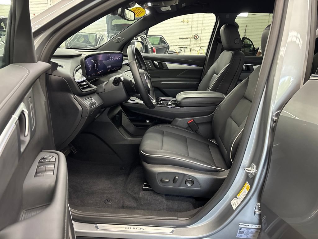 New 2026 Buick Enclave Preferred w/ LPO, Floor Liner Package FWD image 15