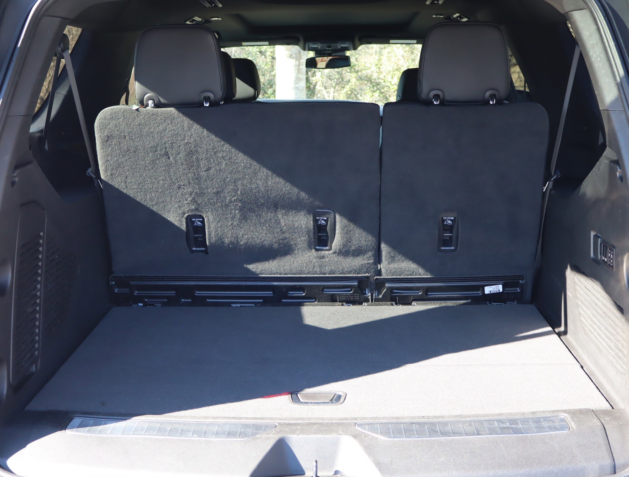 Used 2023 GMC Yukon XL Denali AWD/4WD image 36