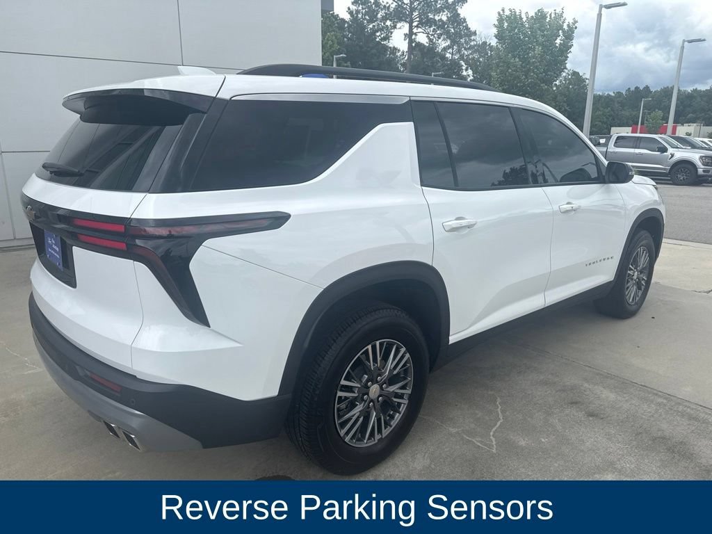 Used 2026 Chevrolet Traverse LT w/ LPO, Floor Liner Package FWD image 6