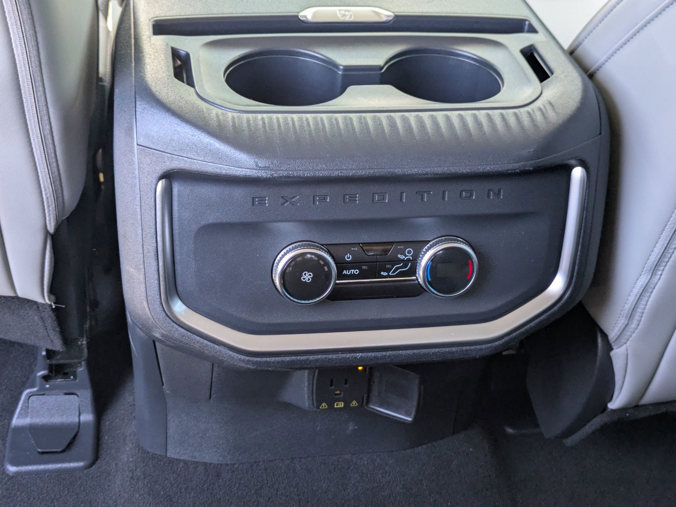 Certified 2025 Ford Expedition Active RWD image 31