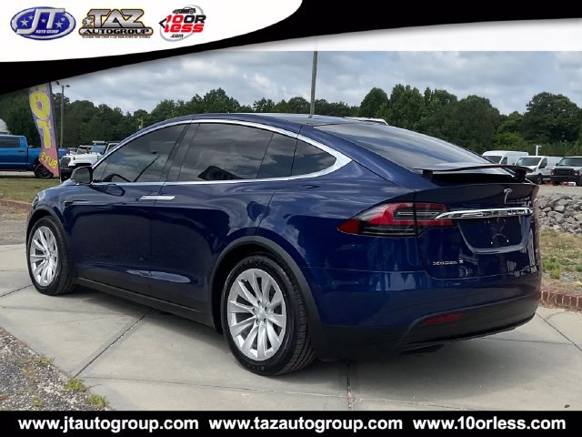 Used 2017 Tesla Model X 75D AWD/4WD image 5