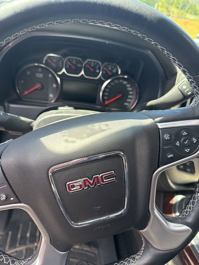 Used 2016 GMC Sierra 1500 SLT w/ SLT Preferred Package AWD/4WD image 5