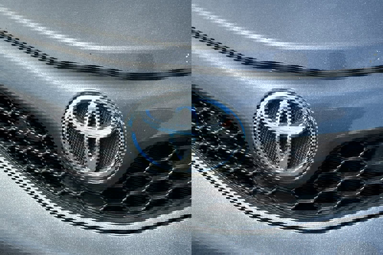 Used 2014 Toyota Camry SE FWD image 13