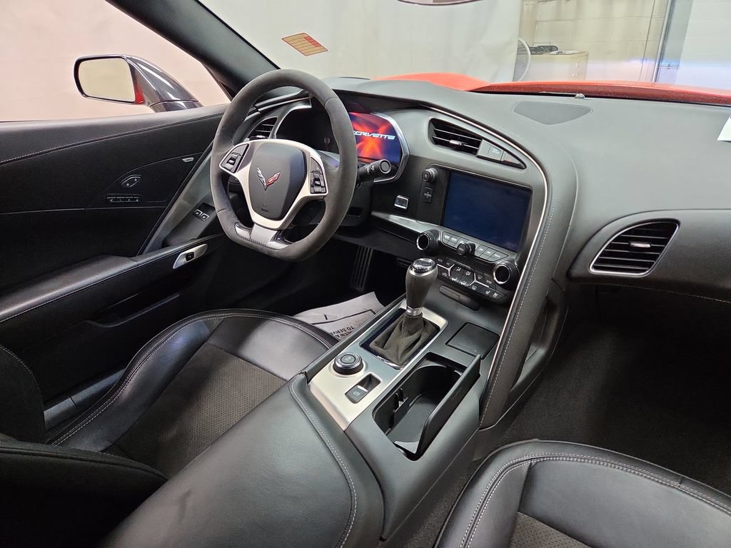 Used 2019 Chevrolet Corvette Grand Sport RWD image 11