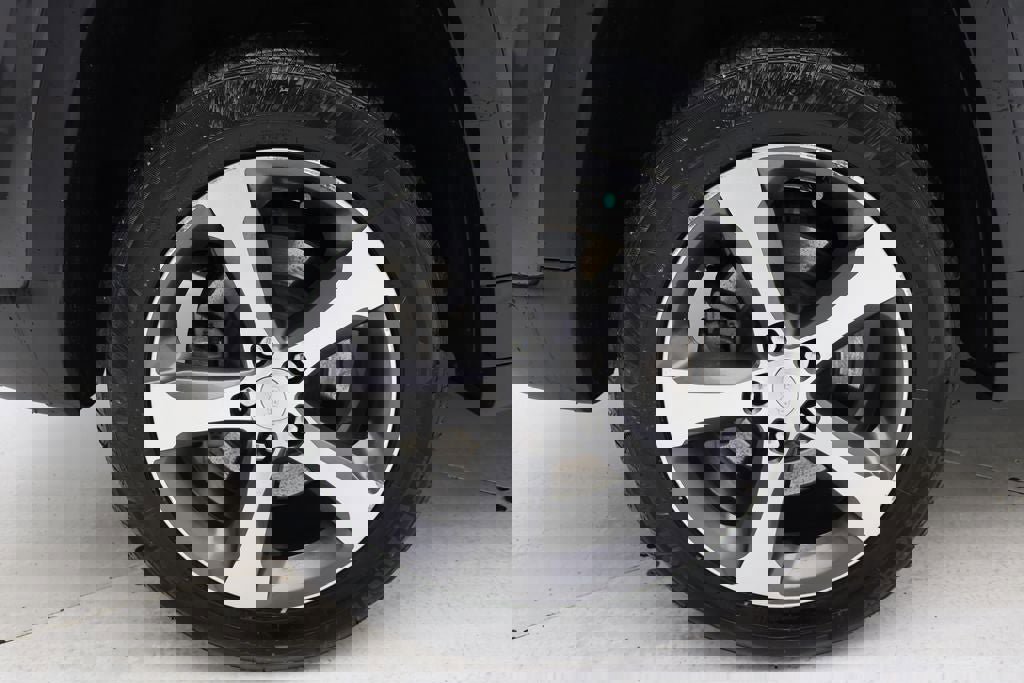 Used 2023 Jeep Grand Cherokee 4xe w/ Luxury Tech Group II image 9