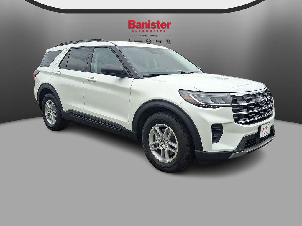 New 2026 Ford Explorer Active image 2