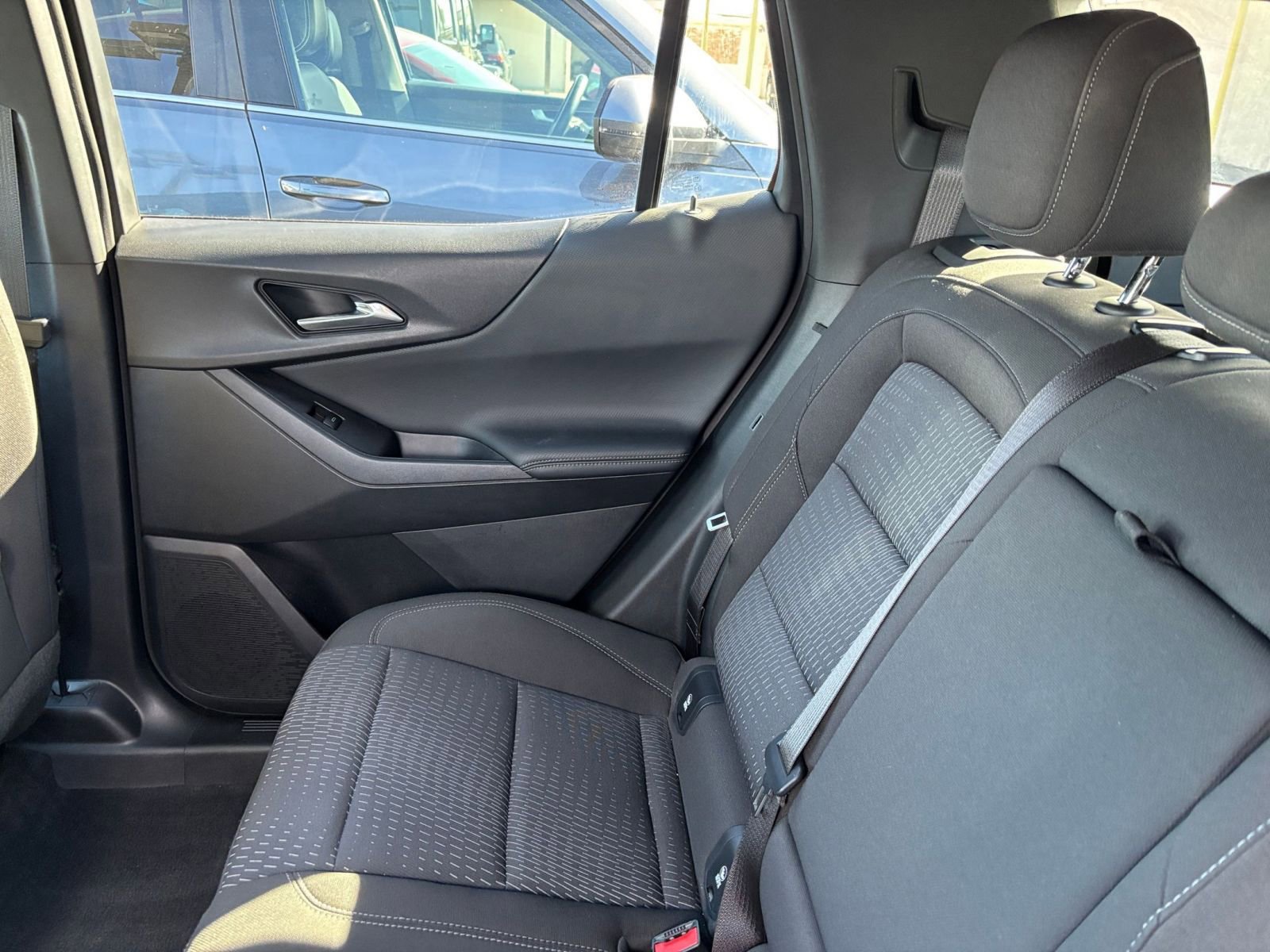 Used 2025 Chevrolet Equinox LT AWD/4WD image 40