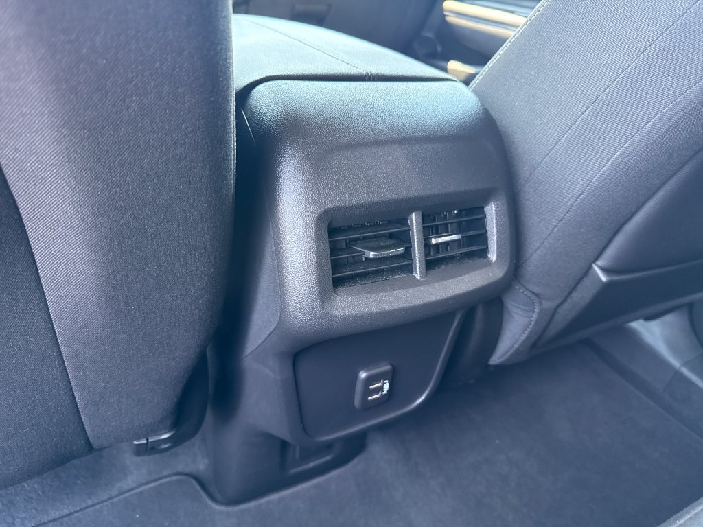 Certified 2023 GMC Terrain SLE w/ Driver Convenience Package FWD image 12