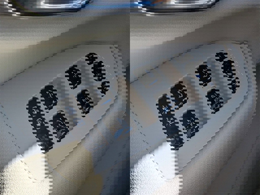 New 2026 Volvo XC90 B6 Ultra w/ Protection Package Premier image 28